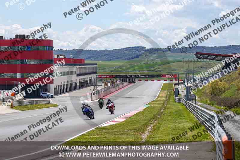 cadwell no limits trackday;cadwell park;cadwell park photographs;cadwell trackday photographs;enduro digital images;event digital images;eventdigitalimages;navarra;no limits trackdays;peter wileman photography;racing digital images;trackday digital images;trackday photos